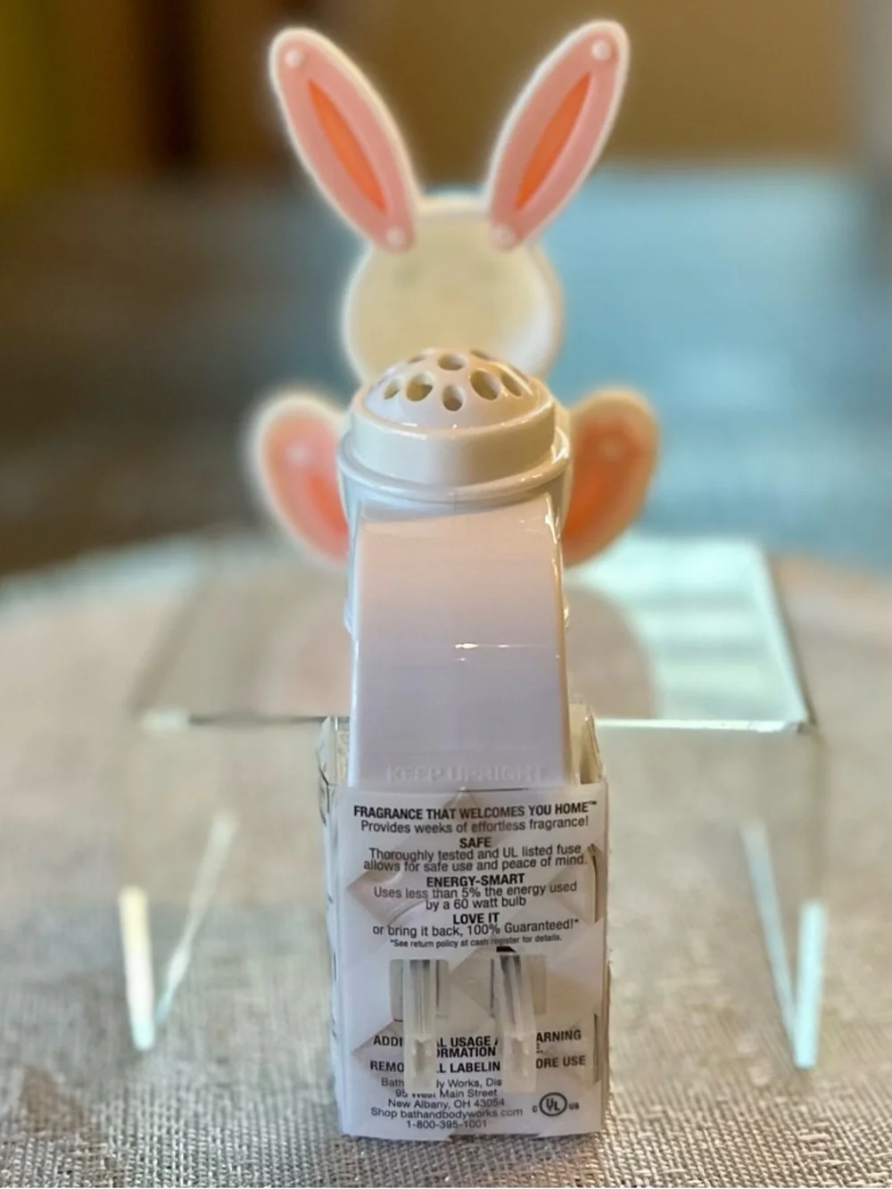 Bath and Body Works Easter Bunny with Chick Wallflower Fragrance Plug - Picture 3 of 6